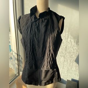 Ellie Tahiri Vest Jacket Size M